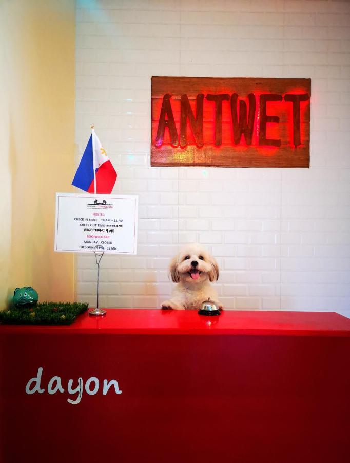 Antwet Backpacker'S Inn & Rooftop Bar Dumaguete City Esterno foto