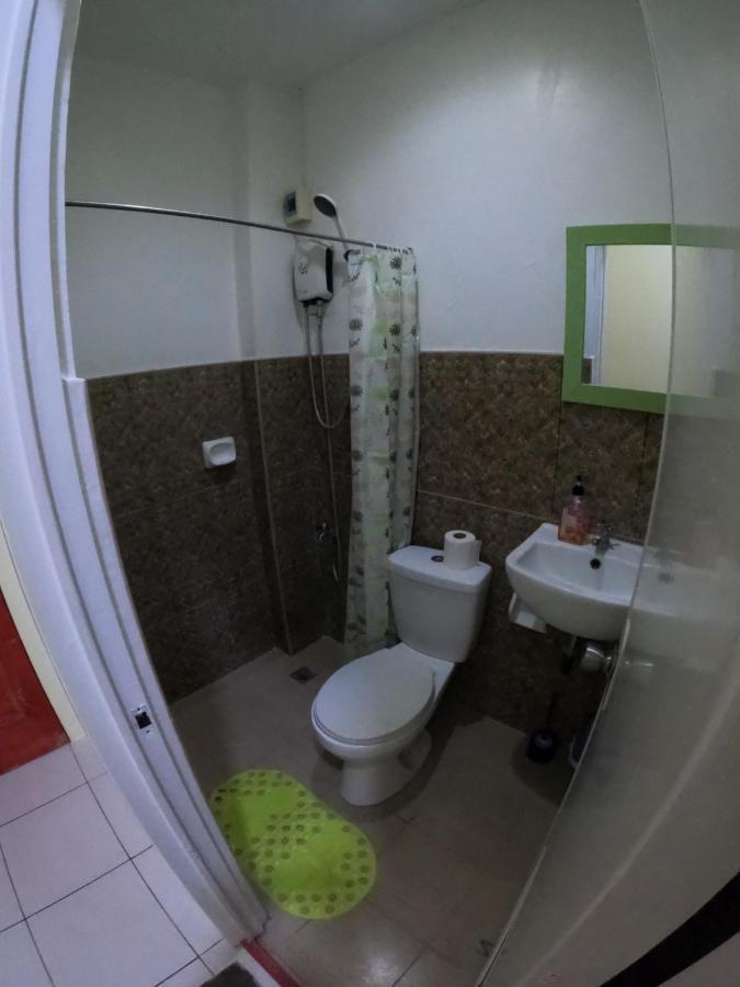 Antwet Backpacker'S Inn & Rooftop Bar Dumaguete City Esterno foto